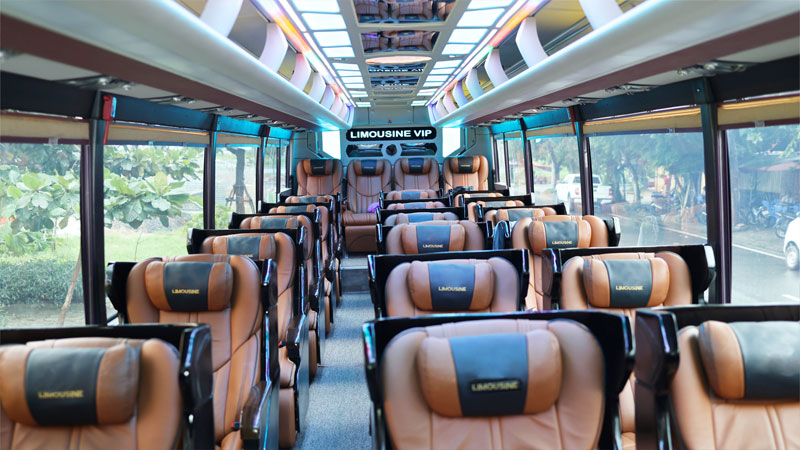 Dịch vụ cho thuê xe limousine 24 chỗ chất lượng, giá rẻ