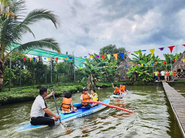 Cheo-thuyen-ut-tieu